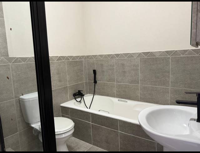3 BEDROOM TOWNHOUSE FOR SALE IN WATERVAL EAST